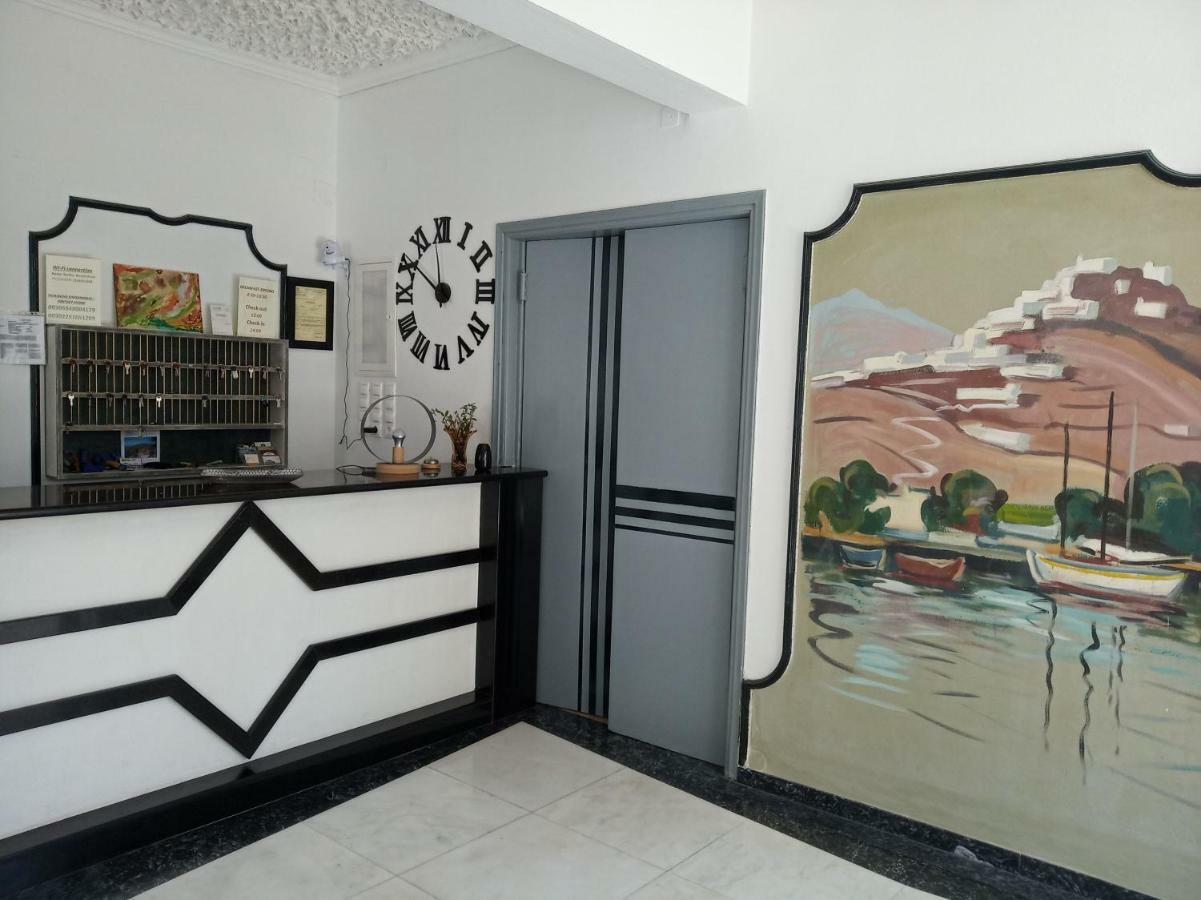 Serifos Beach Hotel Livadi  Екстер'єр фото
